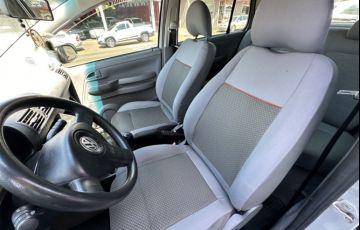 Volkswagen Fox 1.6 8V (Flex) - Foto #7