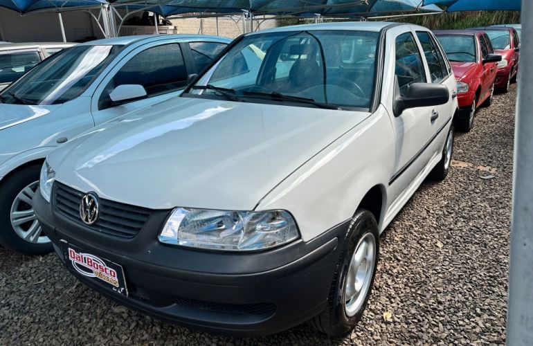 Volkswagen Gol 1.0 - Foto #1