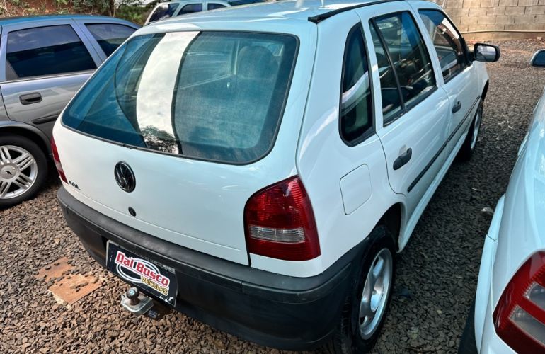 Volkswagen Gol 1.0 - Foto #4