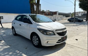 Chevrolet Onix 1.0 MPFi Joy 8V Flex 4p Manual