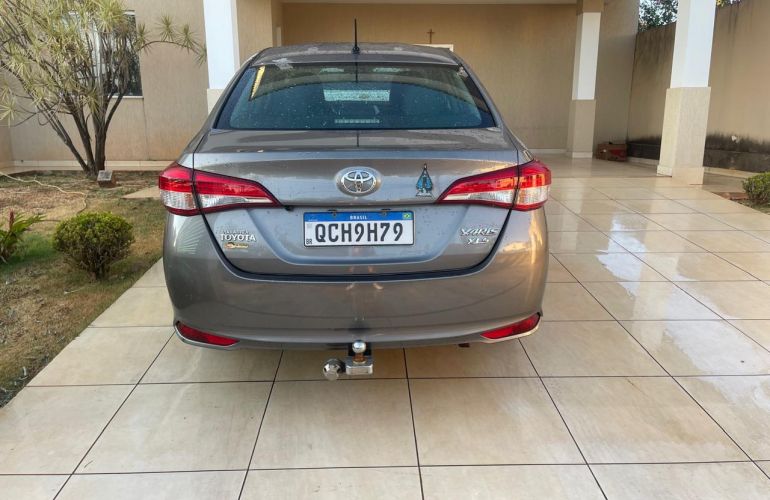Toyota Yaris Sedan 1.5 XLS CVT (Flex) - Foto #5