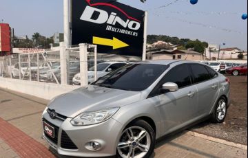 Ford Focus Sedan SE 2.0 16V PowerShift (Aut)