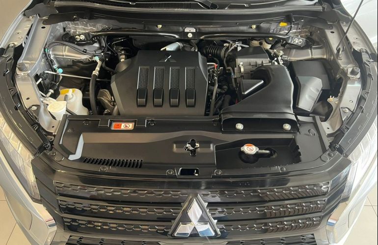 Mitsubishi Eclipse Cross 1.5 Mivec Turbo Hpe - Foto #9