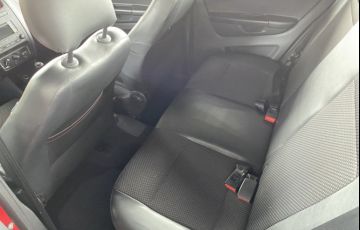 Volkswagen Fox 1.6 VHT Rock in Rio (Flex) - Foto #6