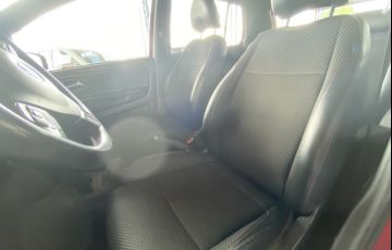 Volkswagen Fox 1.6 VHT Rock in Rio (Flex) - Foto #7