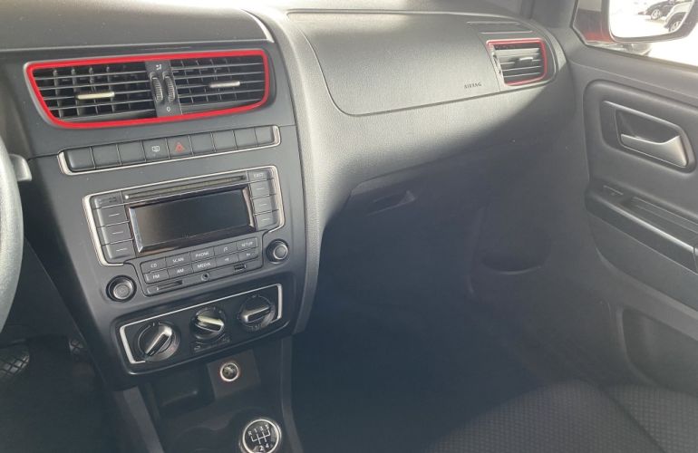 Volkswagen Fox 1.6 VHT Rock in Rio (Flex) - Foto #8