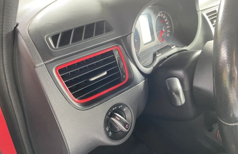 Volkswagen Fox 1.6 VHT Rock in Rio (Flex) - Foto #10