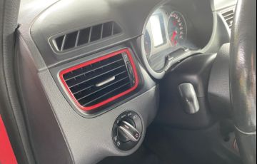 Volkswagen Fox 1.6 VHT Rock in Rio (Flex) - Foto #10
