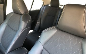 Toyota Corolla 1.8 GLi Multidrive - Foto #4