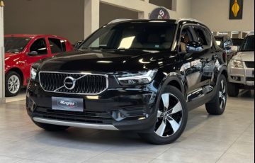 Volvo XC40 2.0 T5 Momentum AWD - Foto #3