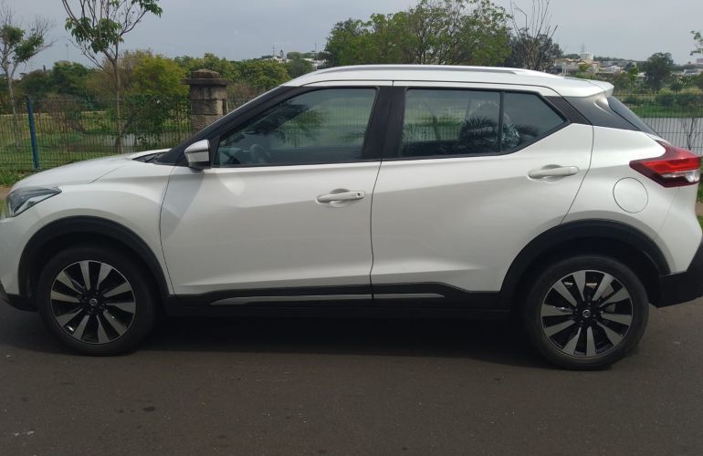 Nissan Kicks 1.6 SV CVT (Flex) - Foto #2