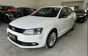 Volkswagen Jetta 2.0 Comfortline Flex 4p Tiptronic - Foto #1