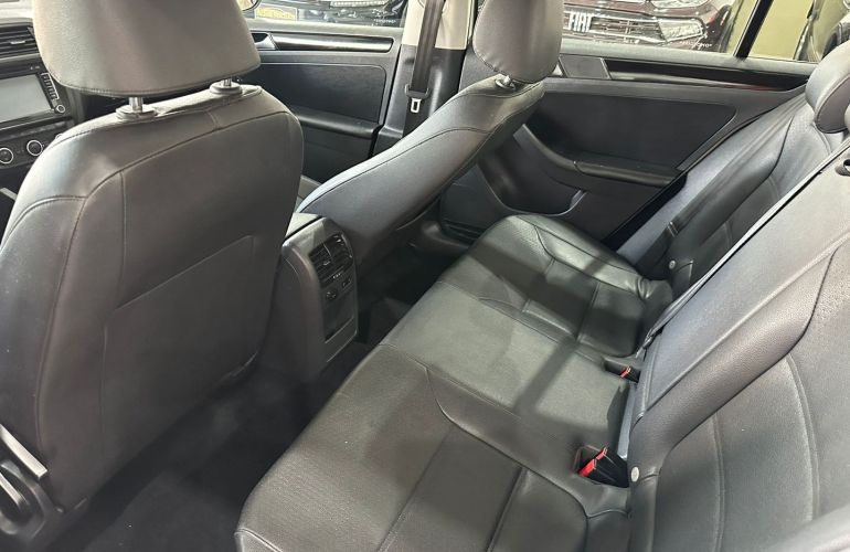 Volkswagen Jetta 2.0 Comfortline Flex 4p Tiptronic - Foto #4