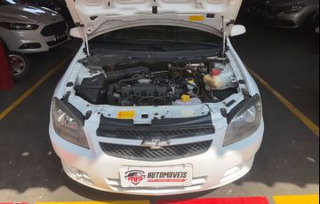 Chevrolet Celta LT 1.0 (Flex) - Foto #8