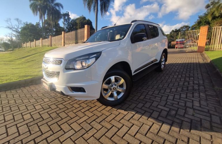 Chevrolet TrailBlazer 2.8 CTDI LTZ 7L 4WD - Foto #2