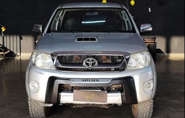 Toyota Hilux CD Srv D4-d 4x4 3.0 TDi Diesel Aut - Foto #2