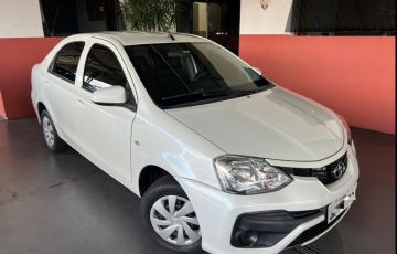 Toyota Etios 1.5 X Sedan 16v