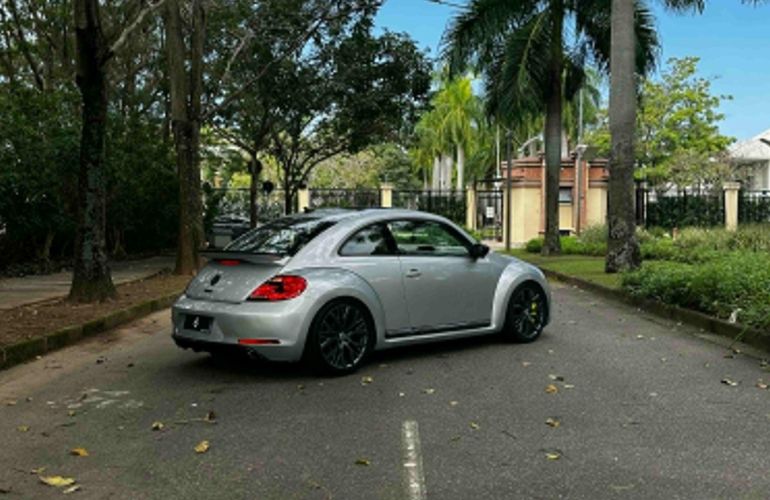 Volkswagen Fusca 2.0 TSi 16V Gasolina 2p Automático - Foto #4