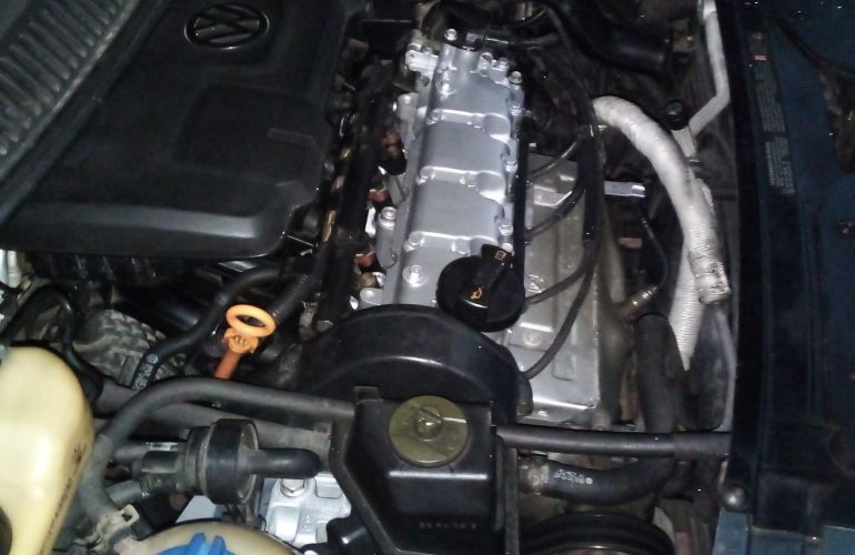 Volkswagen Fox Plus 1.0 8V (Flex) 2p - Foto #1