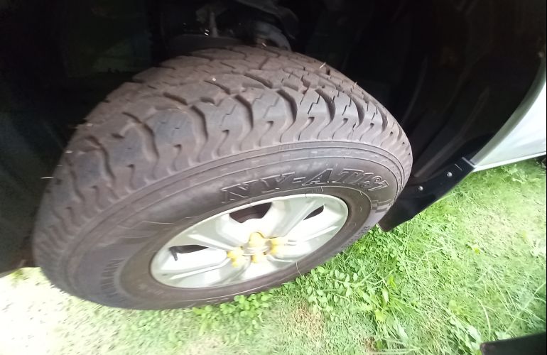Nissan Frontier 2.3 CD S 4wd - Foto #7