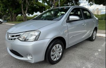 Toyota Etios Sedan XS 1.5 (Flex) (Aut)