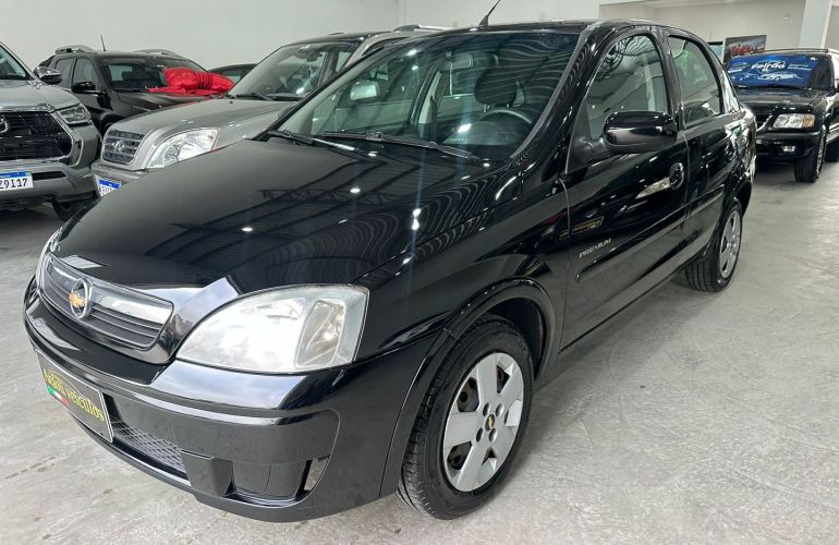 Chevrolet Corsa 1.4 MPFi Premium Sedan 8V Flex 4p Manual - Foto #1