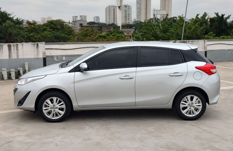 Toyota Yaris 1.3 16V Xl Plus Tech Multidrive - Foto #2