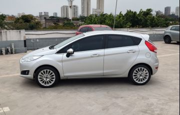 Ford Fiesta 1.6 Titanium Hatch 16v - Foto #2