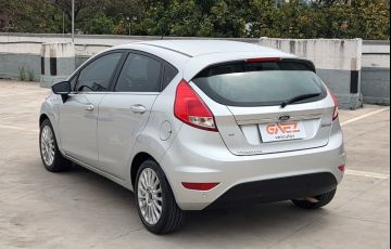 Ford Fiesta 1.6 Titanium Hatch 16v - Foto #3