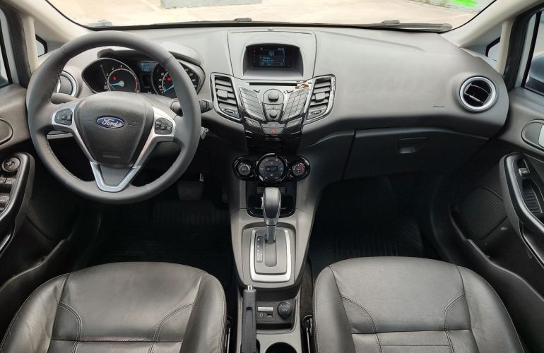 Ford Fiesta 1.6 Titanium Hatch 16v - Foto #10