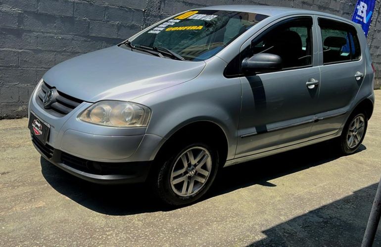 Volkswagen Fox 1.0 8V (Flex) 4p - Foto #8