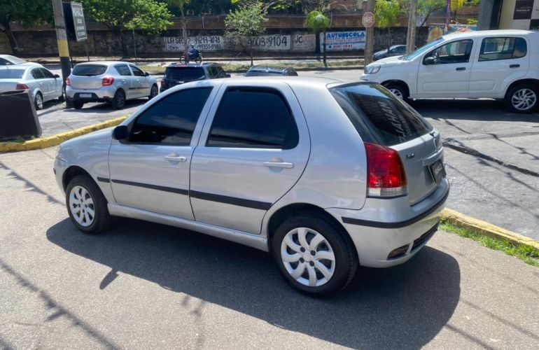 Fiat Palio 1.0 MPi Fire Celebration 8V Flex 4p Manual - Foto #4