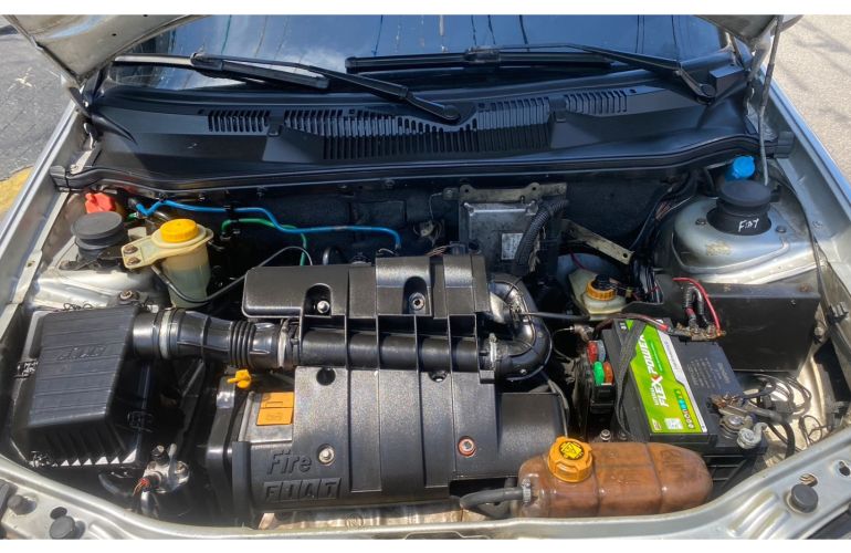 Fiat Palio 1.0 MPi Fire Celebration 8V Flex 4p Manual - Foto #9