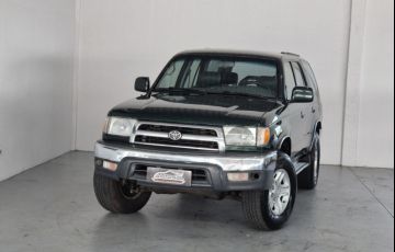 Toyota Hilux SW4 4x4 3.0 Turbo