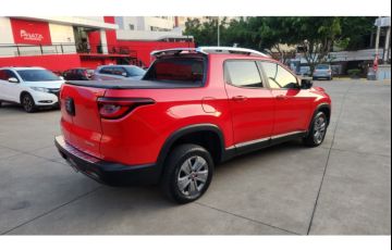 Fiat Toro 1.8 16V Evo Flex Freedom At6 - Foto #4