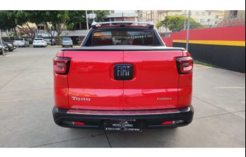 Fiat Toro 1.8 16V Evo Flex Freedom At6 - Foto #6