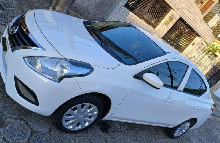 Nissan Versa 1.6 16V SV - Foto #8
