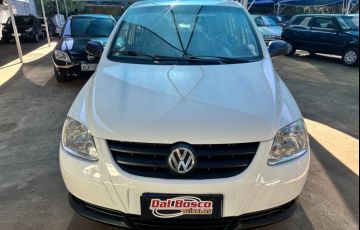 Volkswagen Fox Plus 1.6 8V - Foto #2