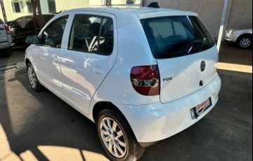 Volkswagen Fox Plus 1.6 8V - Foto #5