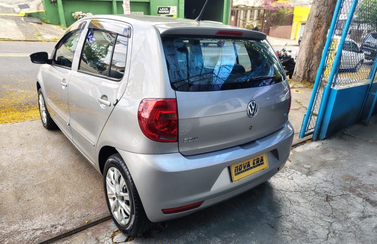 Volkswagen Fox 1.6 VHT (Flex) - Foto #4