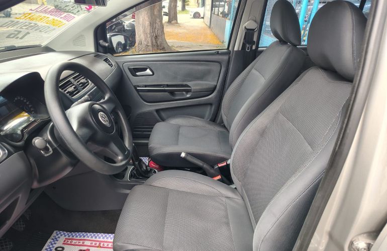 Volkswagen Fox 1.6 VHT (Flex) - Foto #6