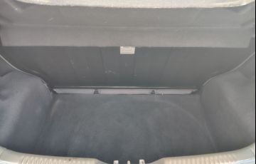 Volkswagen Fox 1.6 VHT (Flex) - Foto #8