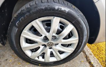 Volkswagen Fox 1.6 VHT (Flex) - Foto #9