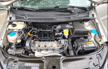 Volkswagen Fox 1.6 VHT (Flex) - Foto #10