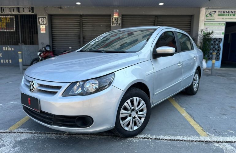 Volkswagen Voyage 1.6 Mi 8V Flex 4p Manual - Foto #1