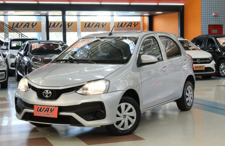 Toyota Etios 1.3 X 16v - Foto #1