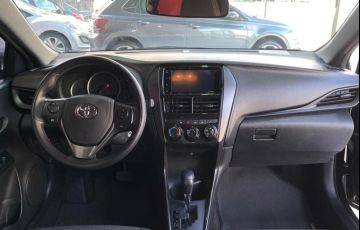 Toyota Yaris 1.5 Xl - Foto #4