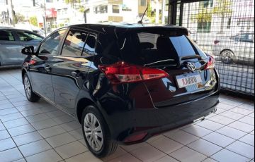 Toyota Yaris 1.5 Xl - Foto #9