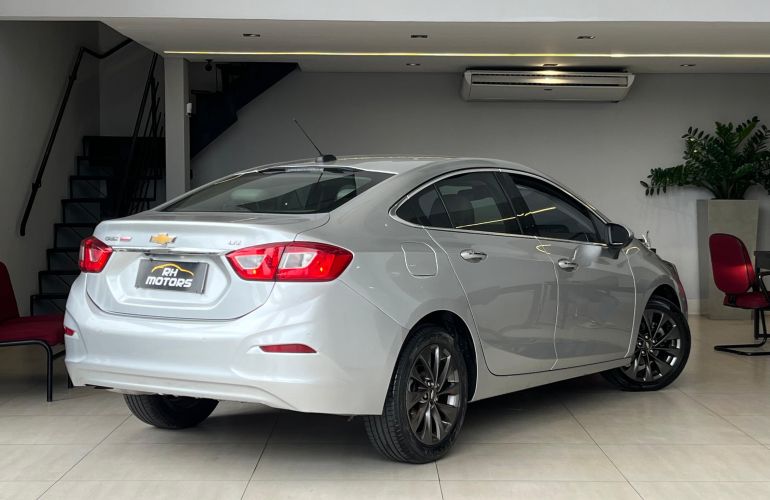 Chevrolet Cruze LTZ 1.4 16V Ecotec (Aut) (Flex) - Foto #4