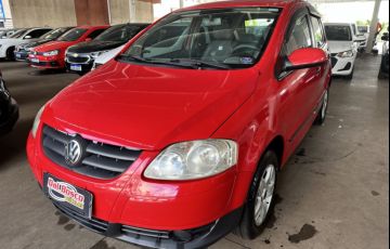 Volkswagen Fox Route 1.0 8V (Flex) 4p